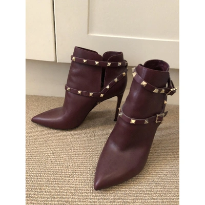 Pre-owned Valentino Garavani Rockstud Burgundy Leather Ankle Boots