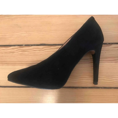Pre-owned French Connection Heels In Black