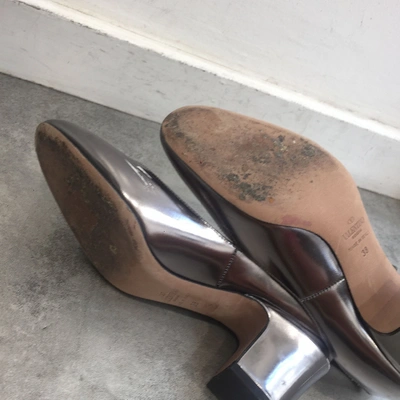 Pre-owned Valentino Garavani Tango Leather Heels In Silver