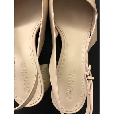 Pre-owned Mercedes Castillo Leather Sandals