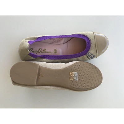 Pre-owned Pretty Ballerinas Beige Suede Ballet Flats