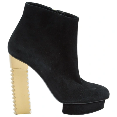 Pre-owned Aperlai Ankle Boots In Black