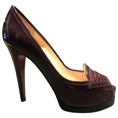 Pre-owned Christian Louboutin Lady Peep Patent Leather Heels In Burgundy
