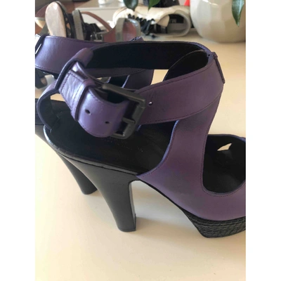 Pre-owned Bottega Veneta Leather Sandals In Purple