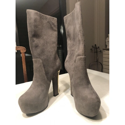 Pre-owned Theyskens' Theory Boots In Grey