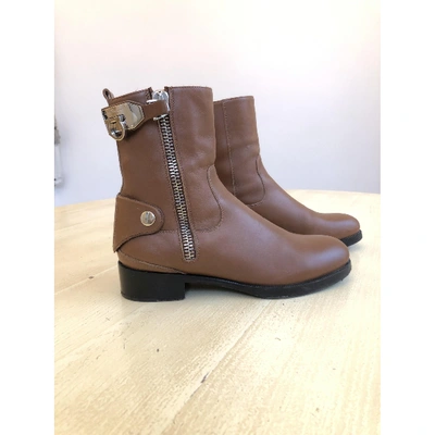 Pre-owned Ferragamo Brown Leather Ankle Boots