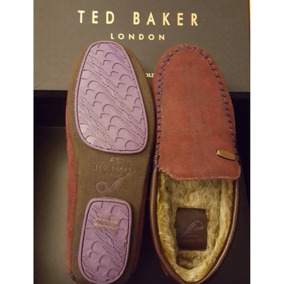 Pre-owned Ted Baker Faux Fur Flats In Burgundy