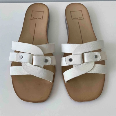 Pre-owned Dolce Vita Leather Sandal In White