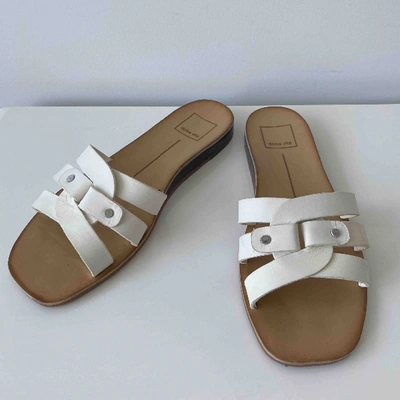 Pre-owned Dolce Vita Leather Sandal In White