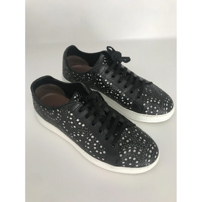 Pre-owned Alaïa Leather Trainers In Black