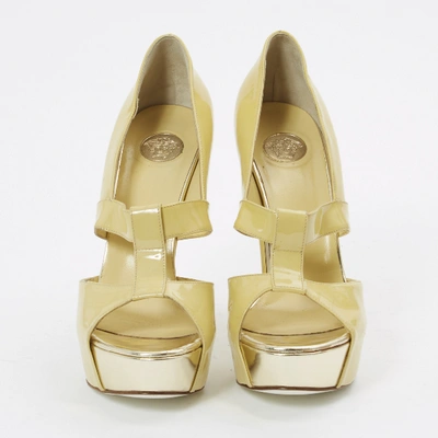 Pre-owned Versace Patent Leather Heels In Yellow