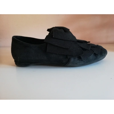 Pre-owned Chie Mihara Flats In Black