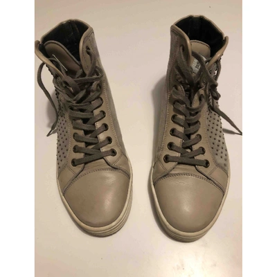 Pre-owned Hogan Leather Trainers In Ecru