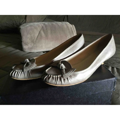 Pre-owned Prada Leather Ballet Flats In Grey