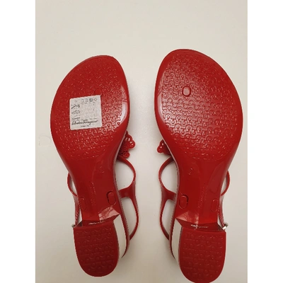 Pre-owned Ferragamo Sandal In Red