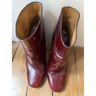 Pre-owned Chloé Patent Leather Ankle Boots In Burgundy