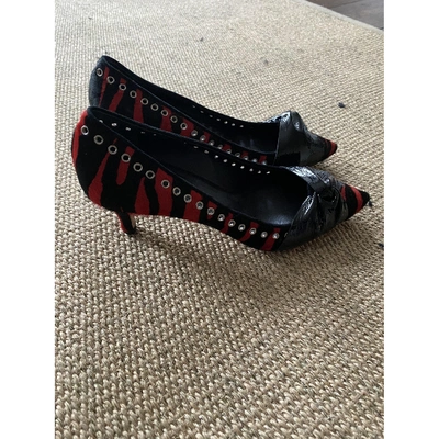 Pre-owned Isabel Marant Pony-style Calfskin Heels In Red