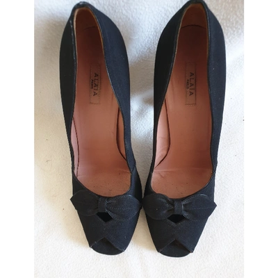 Pre-owned Alaïa Cloth Heels In Black