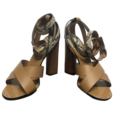 Pre-owned Gucci Leather Sandals In Camel