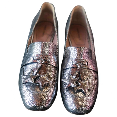 Pre-owned Alberta Ferretti Silver Patent Leather Flats