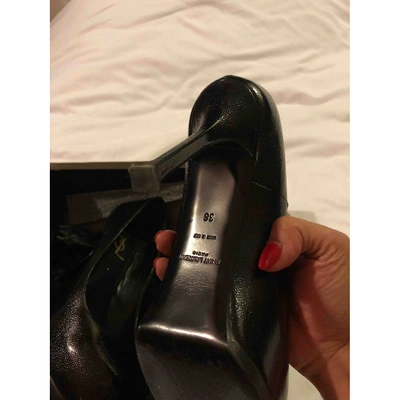 Pre-owned Saint Laurent Trib Too Black Leather Heels