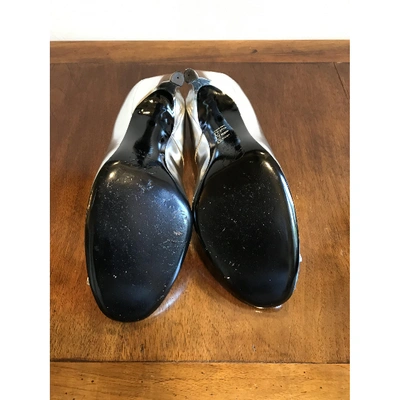 Pre-owned Roger Vivier Belle Vivier Silver Leather Heels