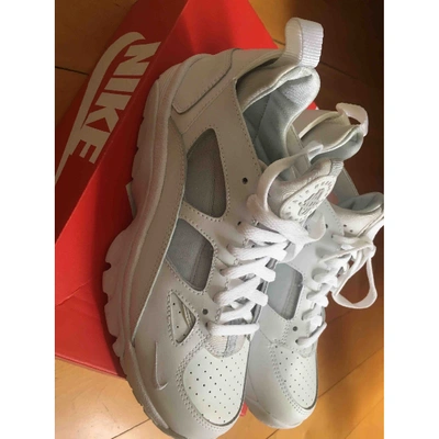 Pre-owned Nike Huarache Leather Trainers In White