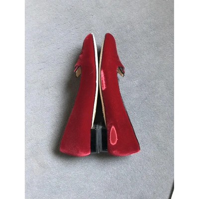Pre-owned Charlotte Olympia Velvet Flats In Red