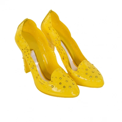 Pre-owned Dolce & Gabbana Heels In Yellow
