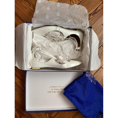 Pre-owned Aquazzura Christy Patent Leather Ballet Flats In White
