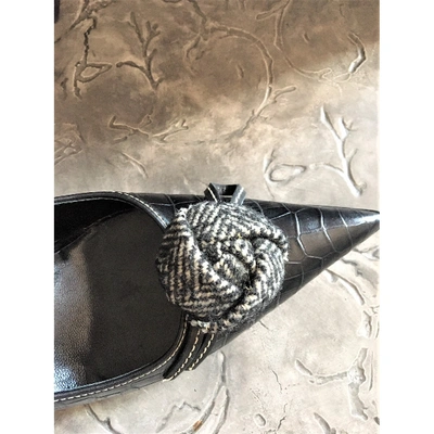 Pre-owned Prada Leather Heels In Black