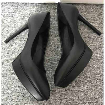 Pre-owned Saint Laurent Janis Black Leather Heels