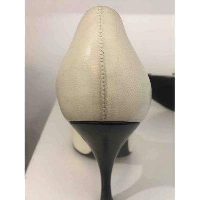 Pre-owned Saint Laurent Leather Heels In White