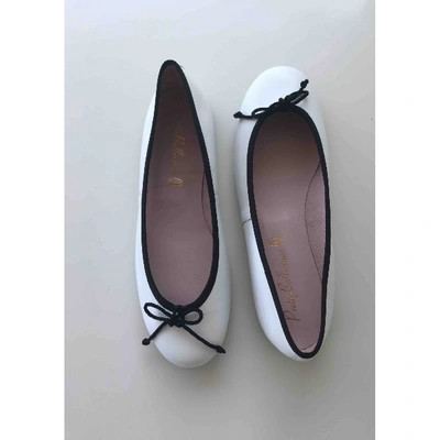 Pre-owned Pretty Ballerinas White Leather Ballet Flats