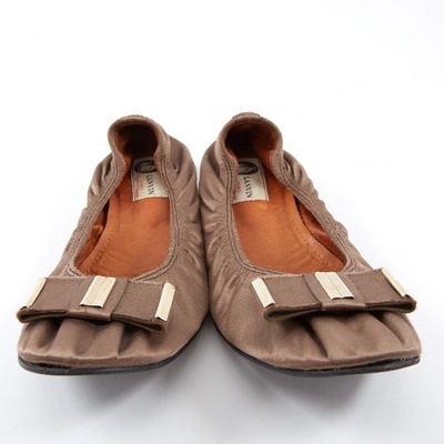 Pre-owned Lanvin Cloth Ballet Flats In Brown