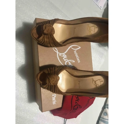 Pre-owned Christian Louboutin Lady Peep Heels In Camel