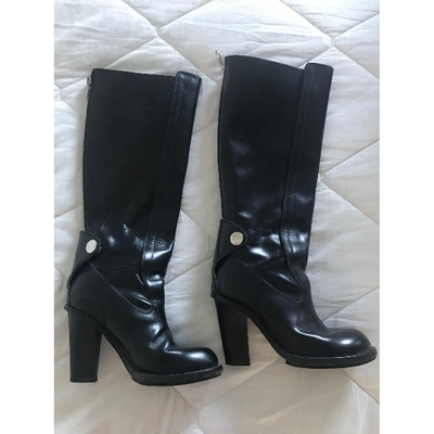 Pre-owned Chloé Patent Leather Biker Boots In Black