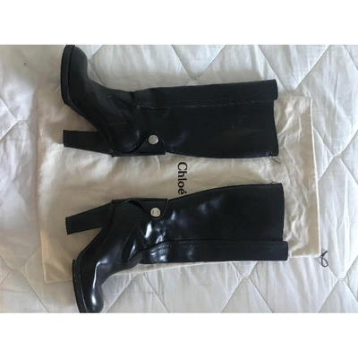 Pre-owned Chloé Patent Leather Biker Boots In Black