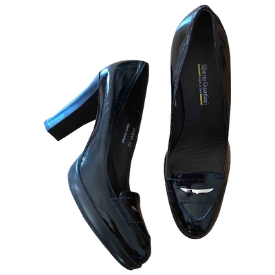 Pre-owned Alberto Guardiani Patent Leather Heels In Black