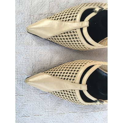 Pre-owned Barbara Bui Leather Ballet Flats In Beige