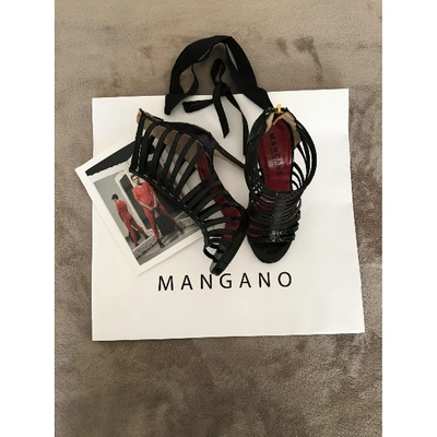 Pre-owned Mangano Leather Sandals In Black