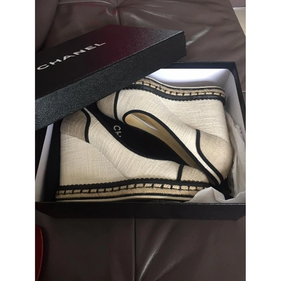 Pre-owned Chanel Cloth Heels In Beige