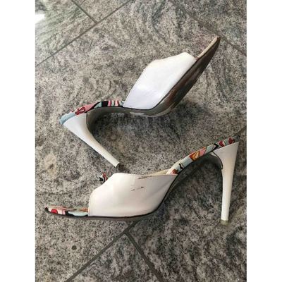 Pre-owned Emilio Pucci Leather Mules In White