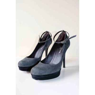 Pre-owned Atelier Mercadal Anthracite Suede Heels