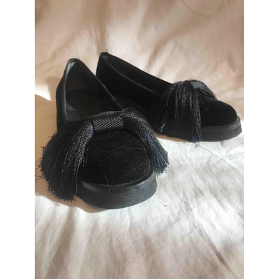 Pre-owned Aleksander Siradekian Velvet Flats In Black