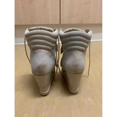 Pre-owned Kurt Geiger Leather Boots In Khaki