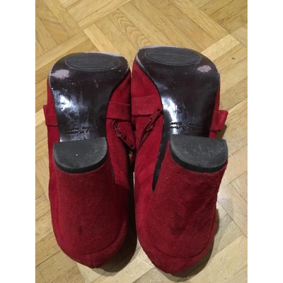 Pre-owned Chie Mihara Red Leather Heels