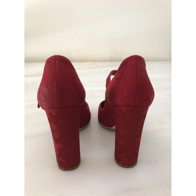 Pre-owned Dolce & Gabbana Red Suede Heels