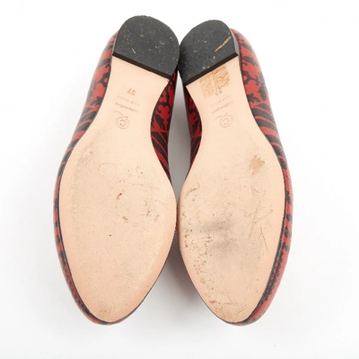 Pre-owned Alexander Mcqueen Leather Flats In Red