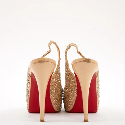 Pre-owned Christian Louboutin Beige Patent Leather Heels